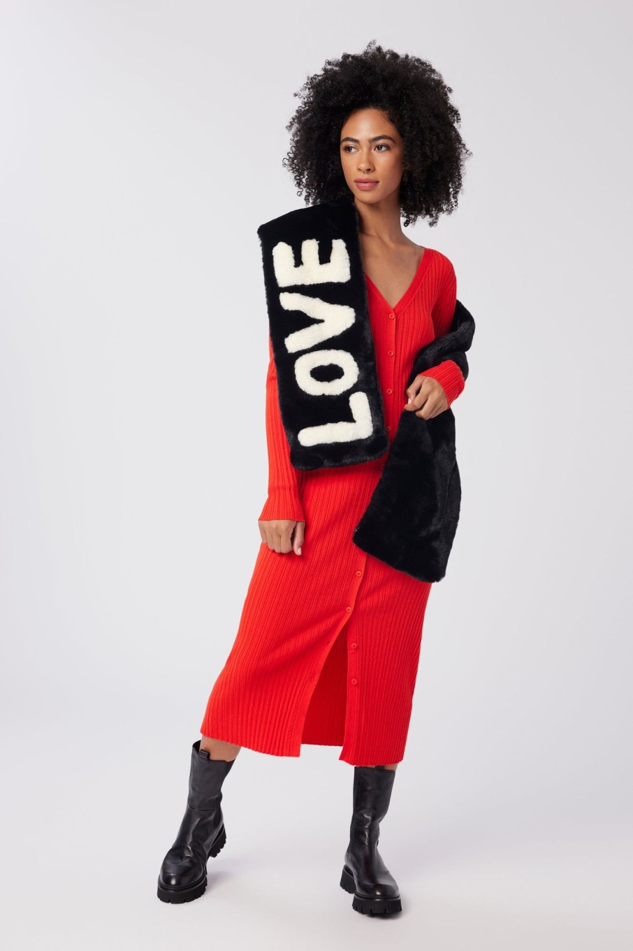 Women LITA | Long Wide Love Scarf In Faux Fur