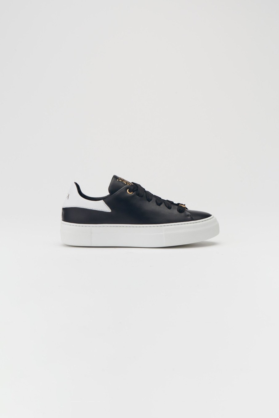 Women LITA | Icon Sneaker In Nappa