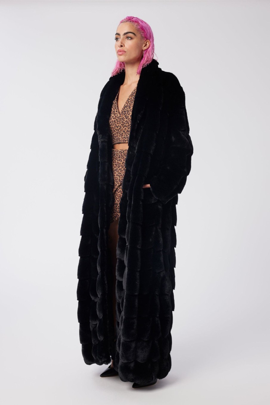 Women LITA Coats & Jackets | The Encore Coat In Faux Fur