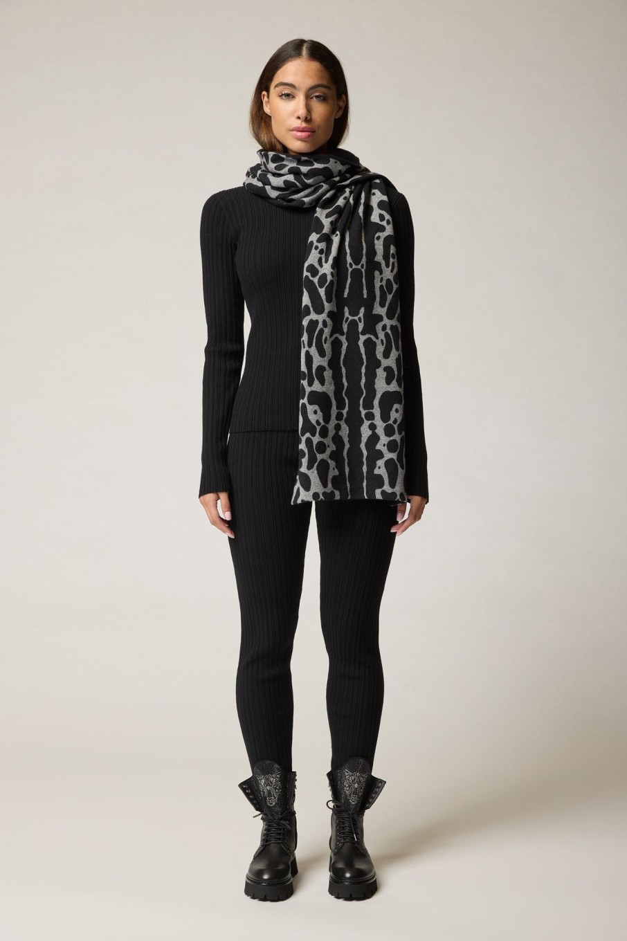 Women LITA | King Cheetah Print Scarf