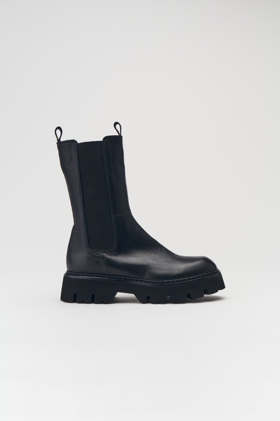 Women LITA | Microlight Tall Chelsea Boot In