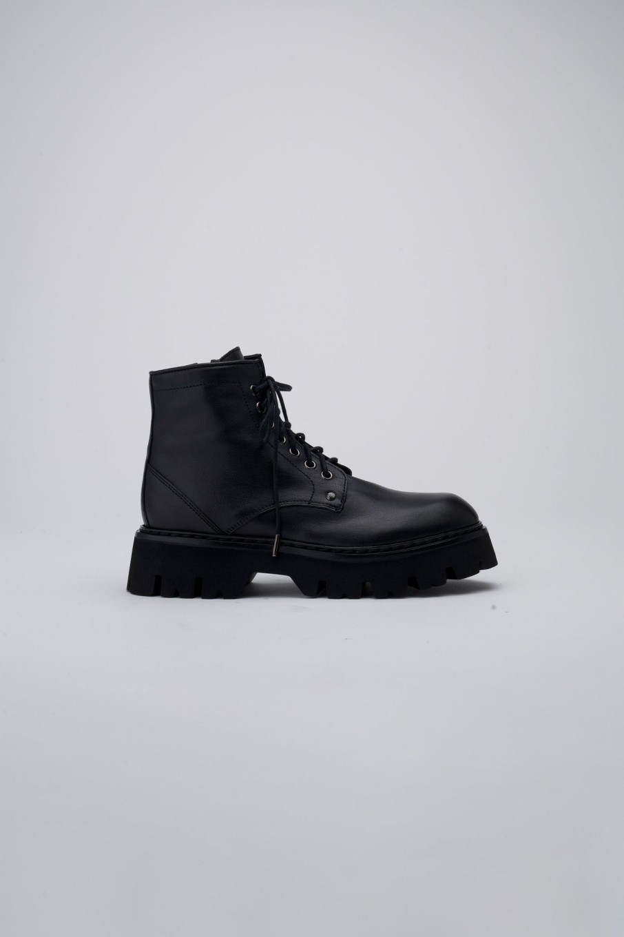 Women LITA | Hearted Combat Boot