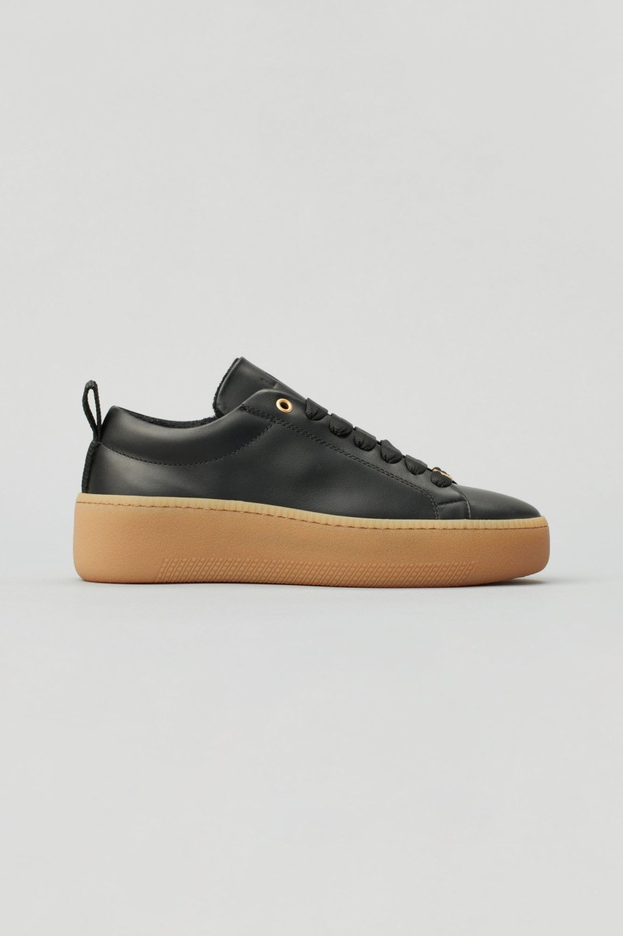 Women LITA | Minimal Sneaker In Leather