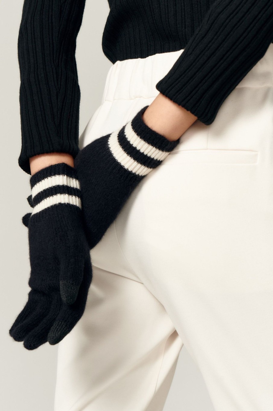 Women LITA | Sport Stripe Gloves In So Soft Cashmere