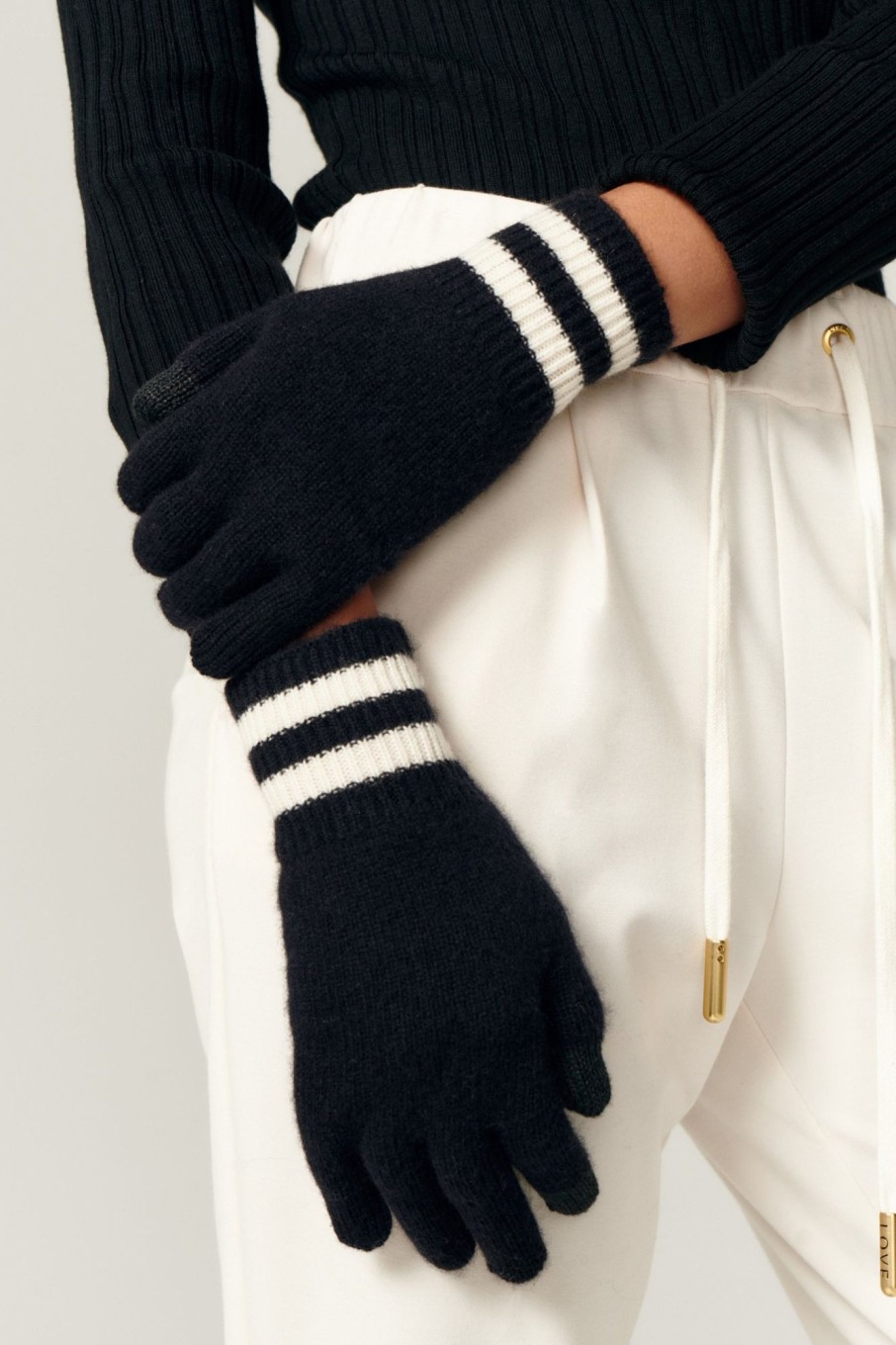 Women LITA | Sport Stripe Gloves In So Soft Cashmere