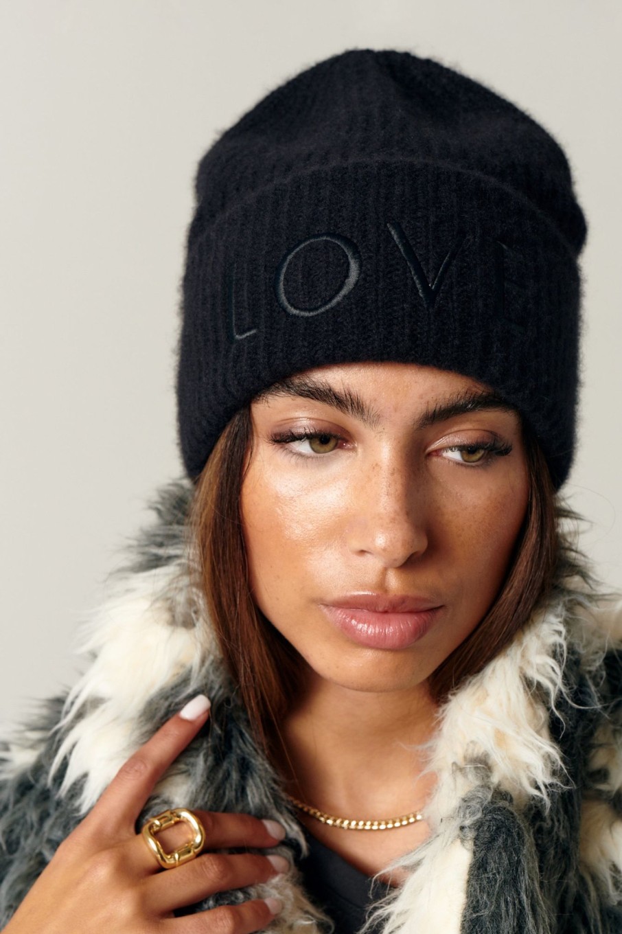 Women LITA | Love Cashmere Beanie In So Soft Cashmere