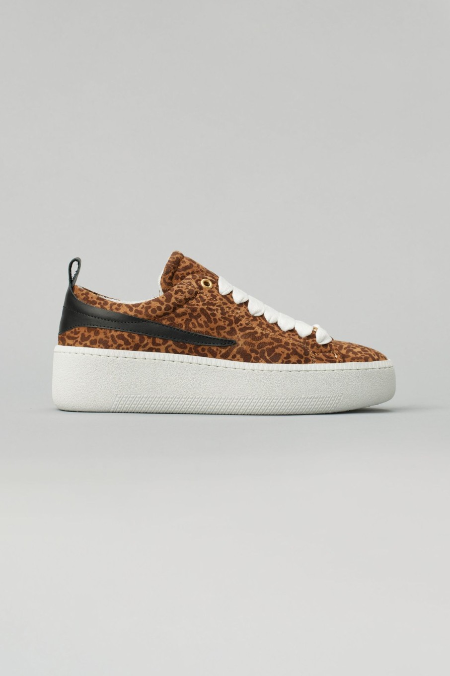 Women LITA | Minimal Fang Sneaker In Printed Leather